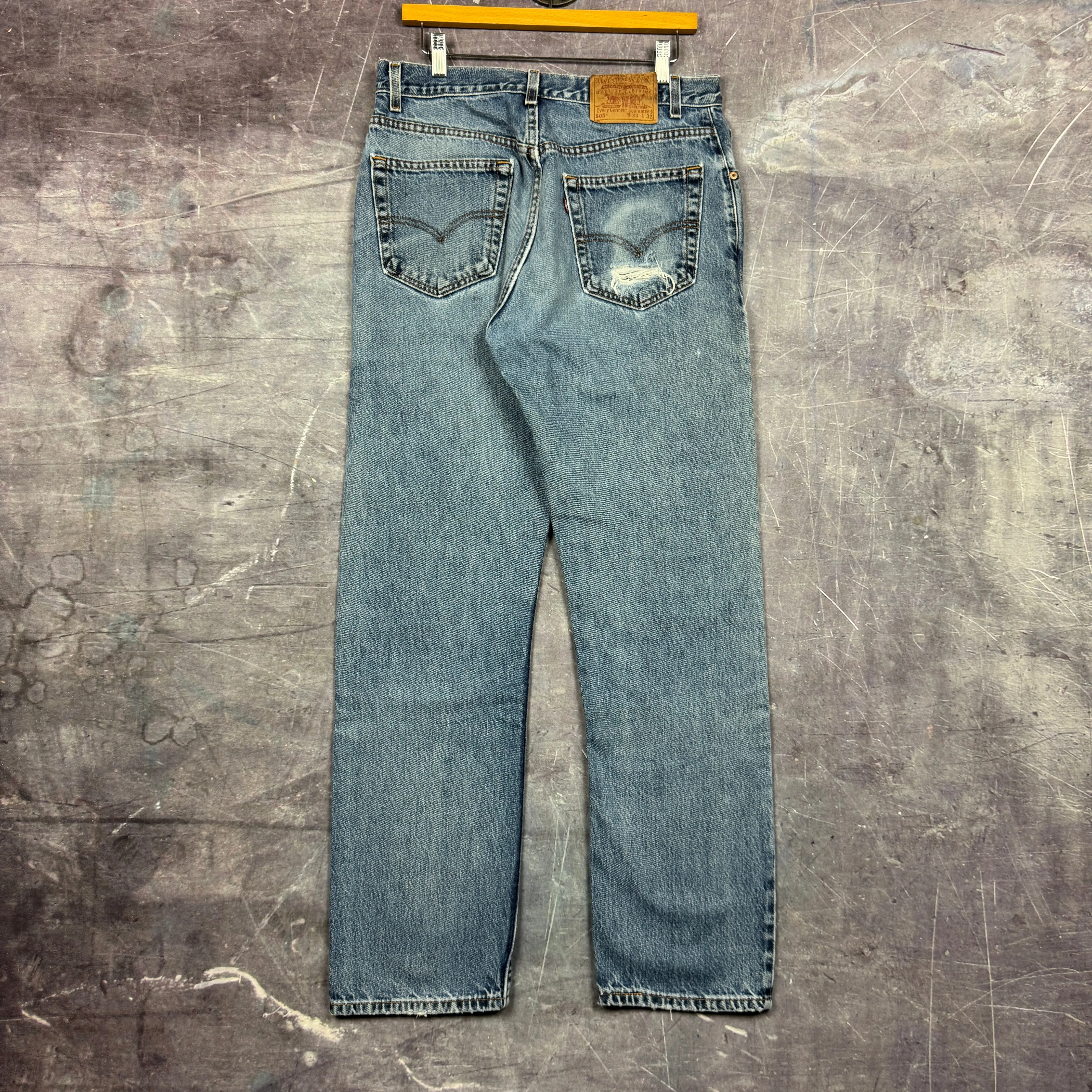00s Medium Wash Levi's 505 Denim Jeans 31x31.5 0632