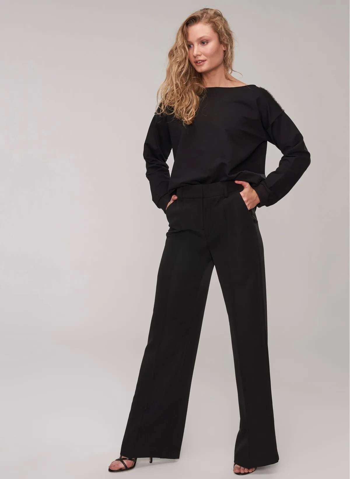 13741 Black Wide Leg Trousers