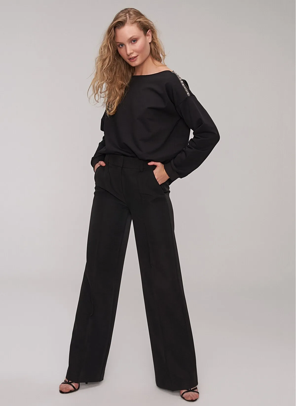 13741 Black Wide Leg Trousers