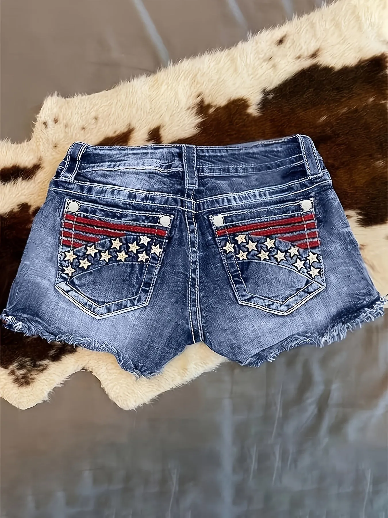 4th of July American Flag Bohemian Style High-Waist Ultra-Stretchy Denim Shorts - Unique Frayed Tassel Hem Detailing, Vibrant Embroidery Designs - Perfect for Independence Day Celebrations and Patriotic Events