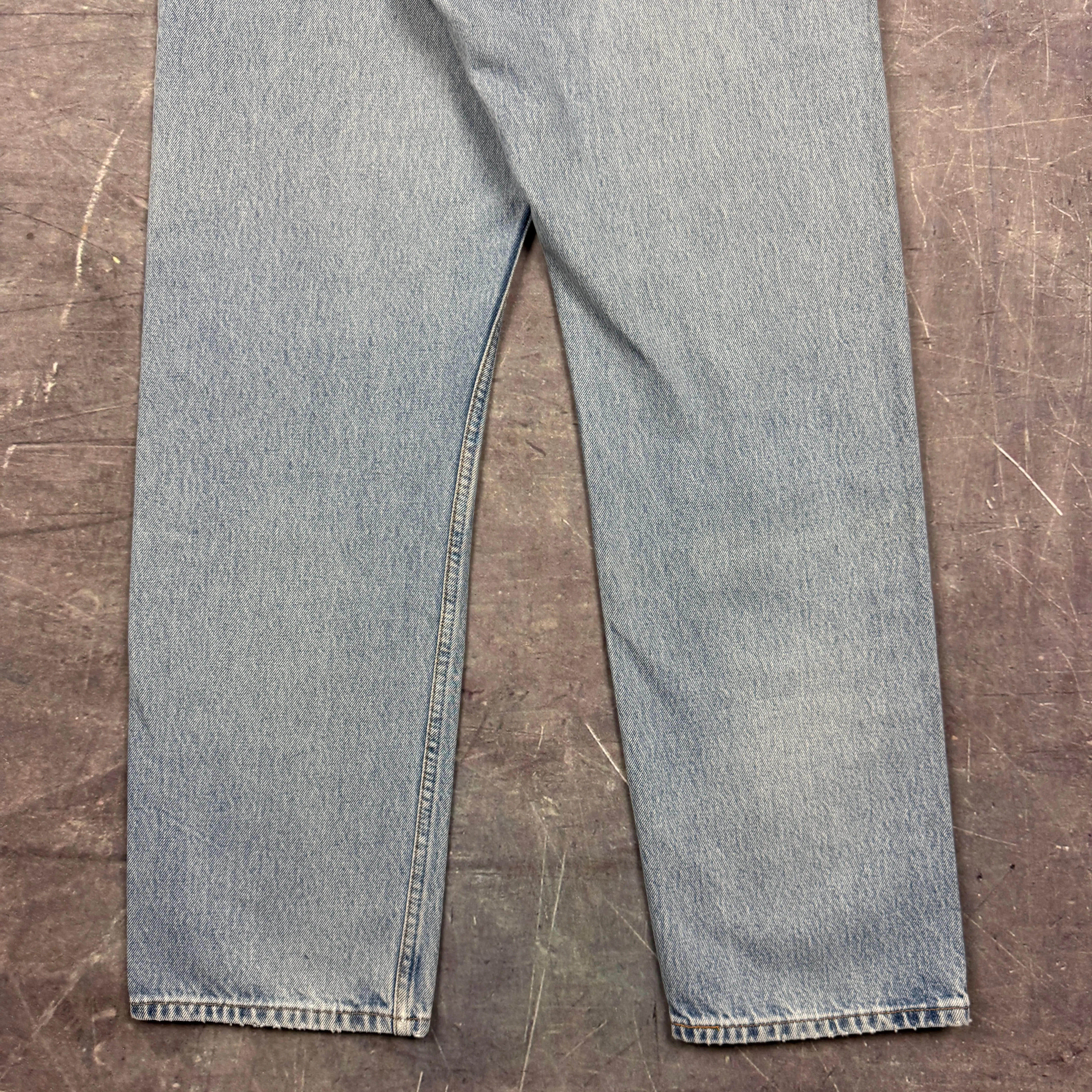 90s Light Wash Levi's 501 Denim Jeans 32x29.6 0628