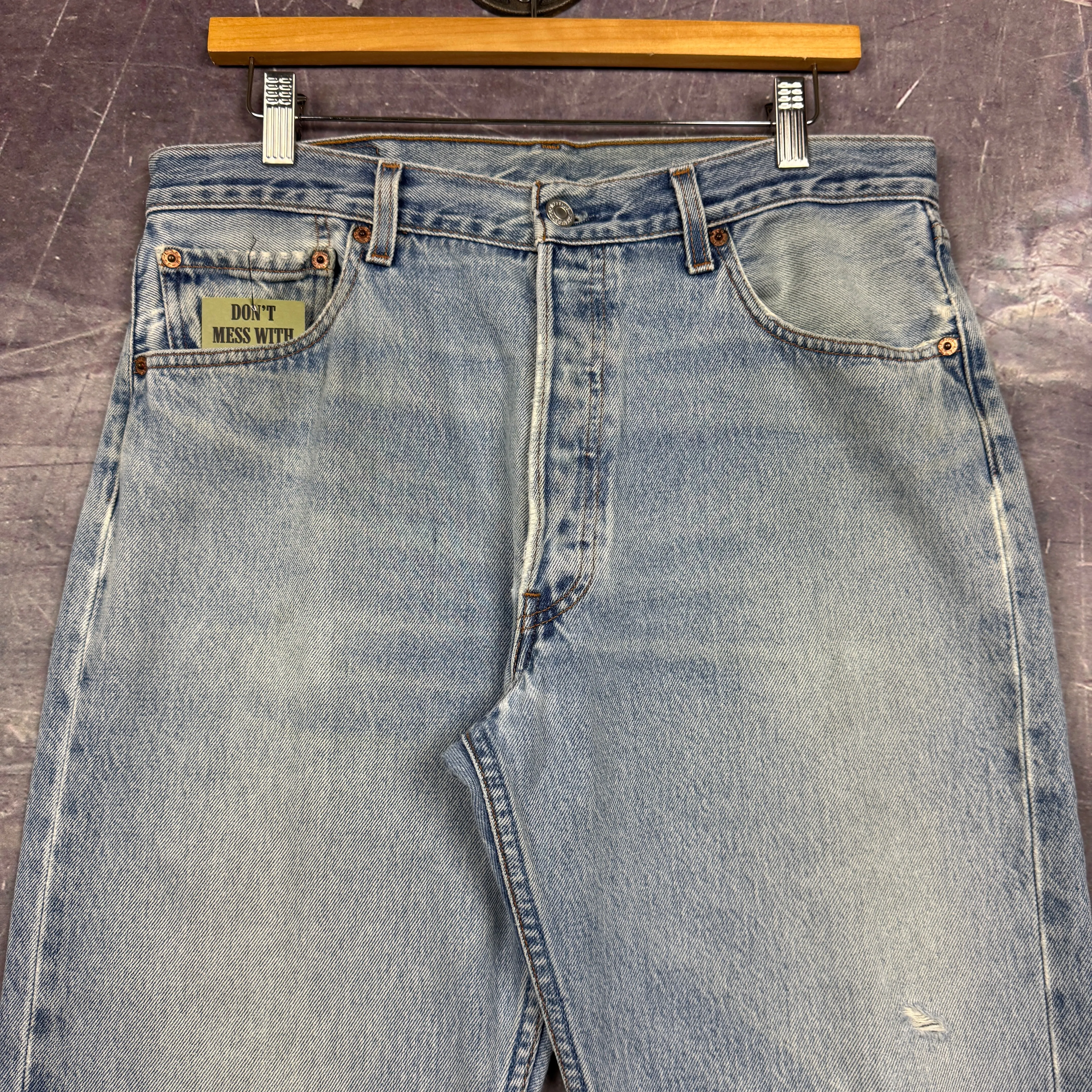 90s Light Wash Levi's 501 Denim Jeans 32x29.6 0628