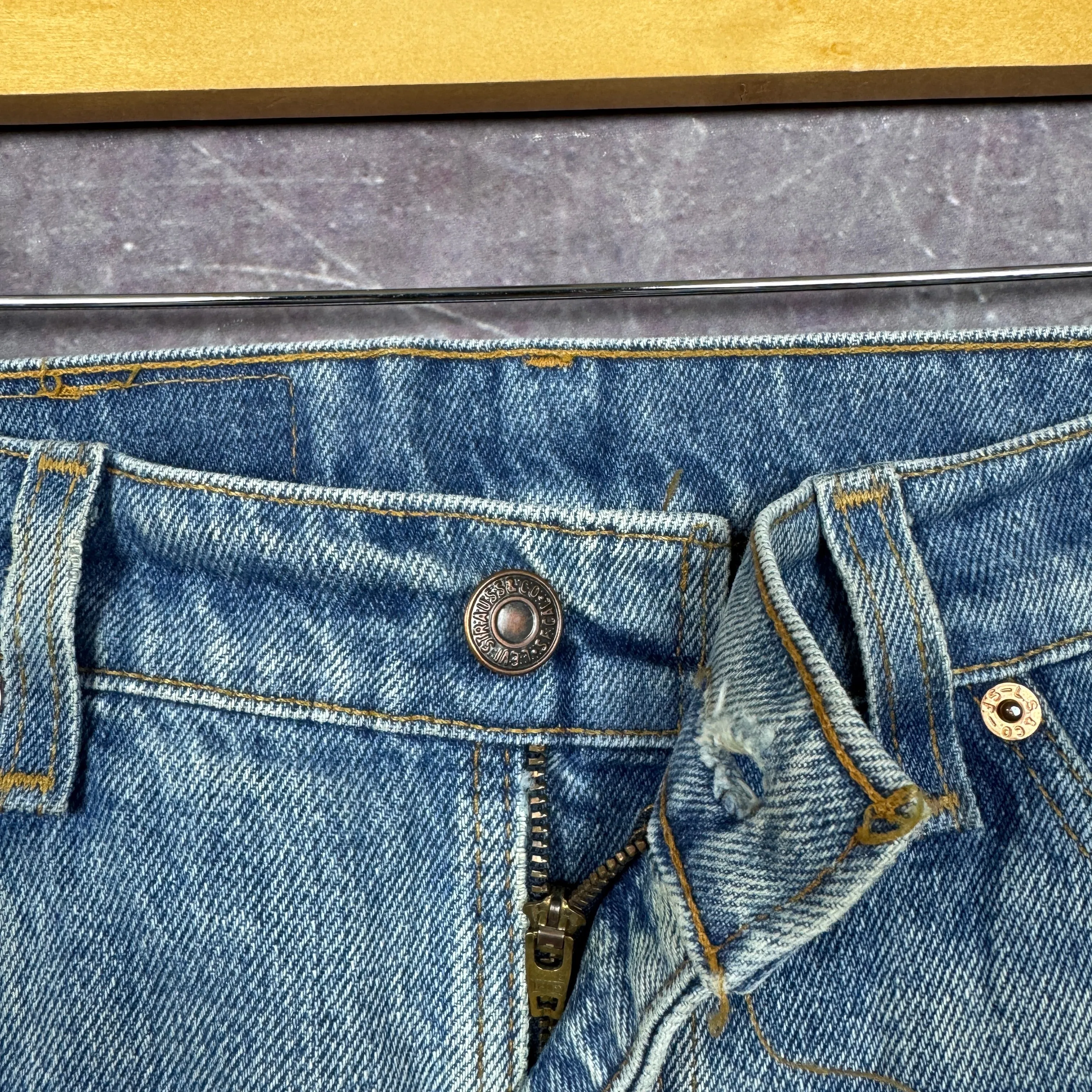 90s Light Wash Levi's 517 Orange Tab Denim Jeans 35x33.5 2063