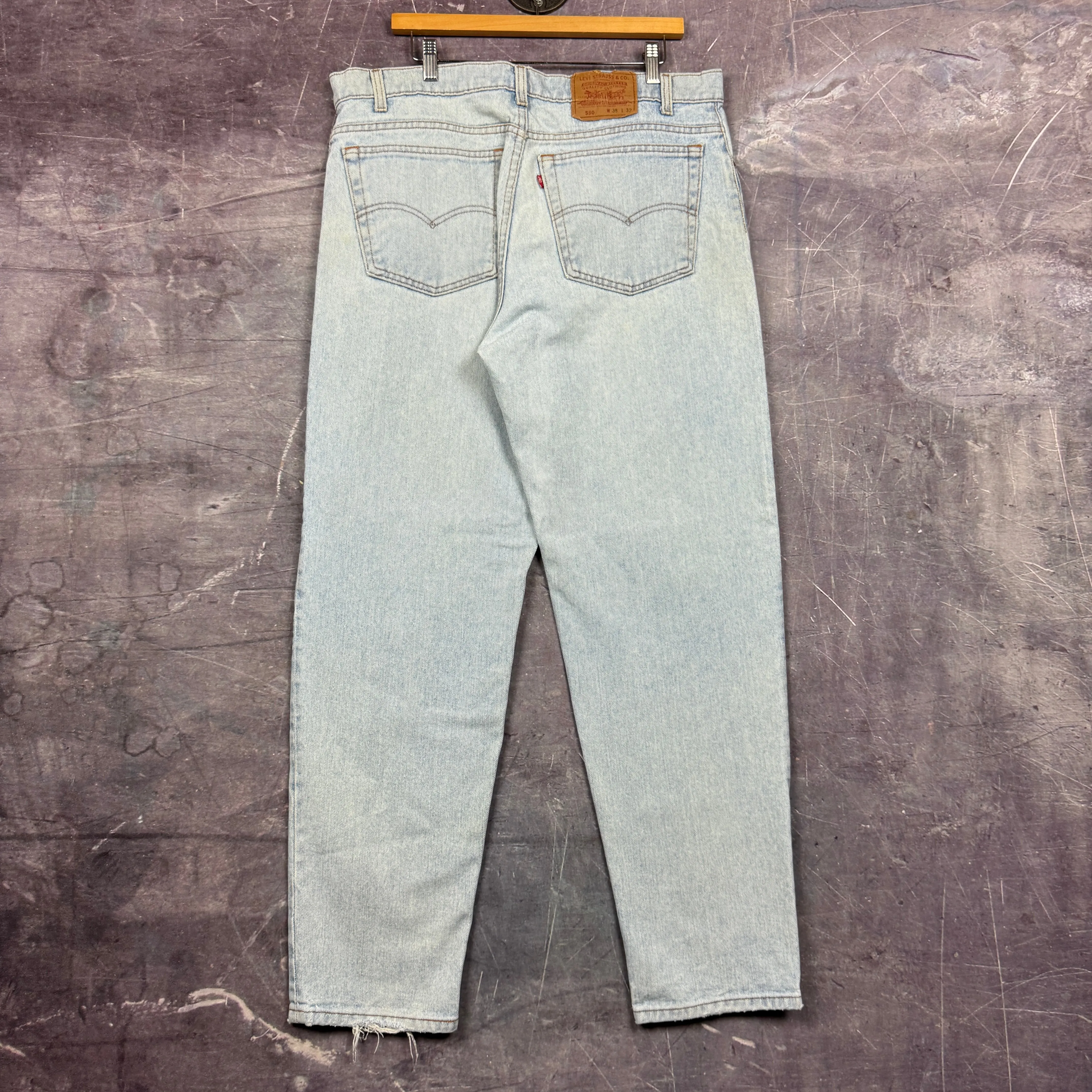 90s Light Wash Levi's 550 Denim Jeans 37x31.5 0728