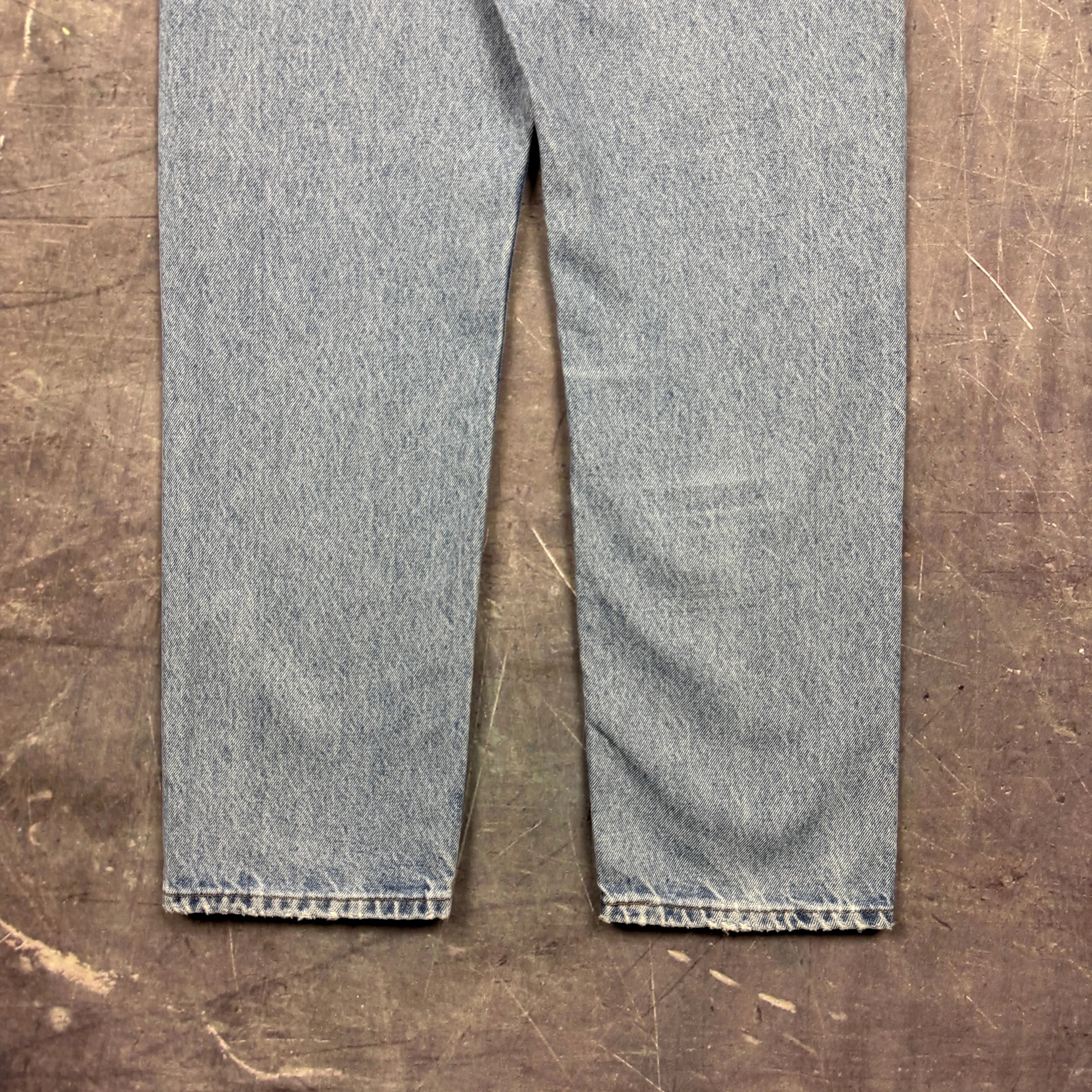 90s Light Wash Orange Tab Levi's 505 Denim Jeans 35x30 0672