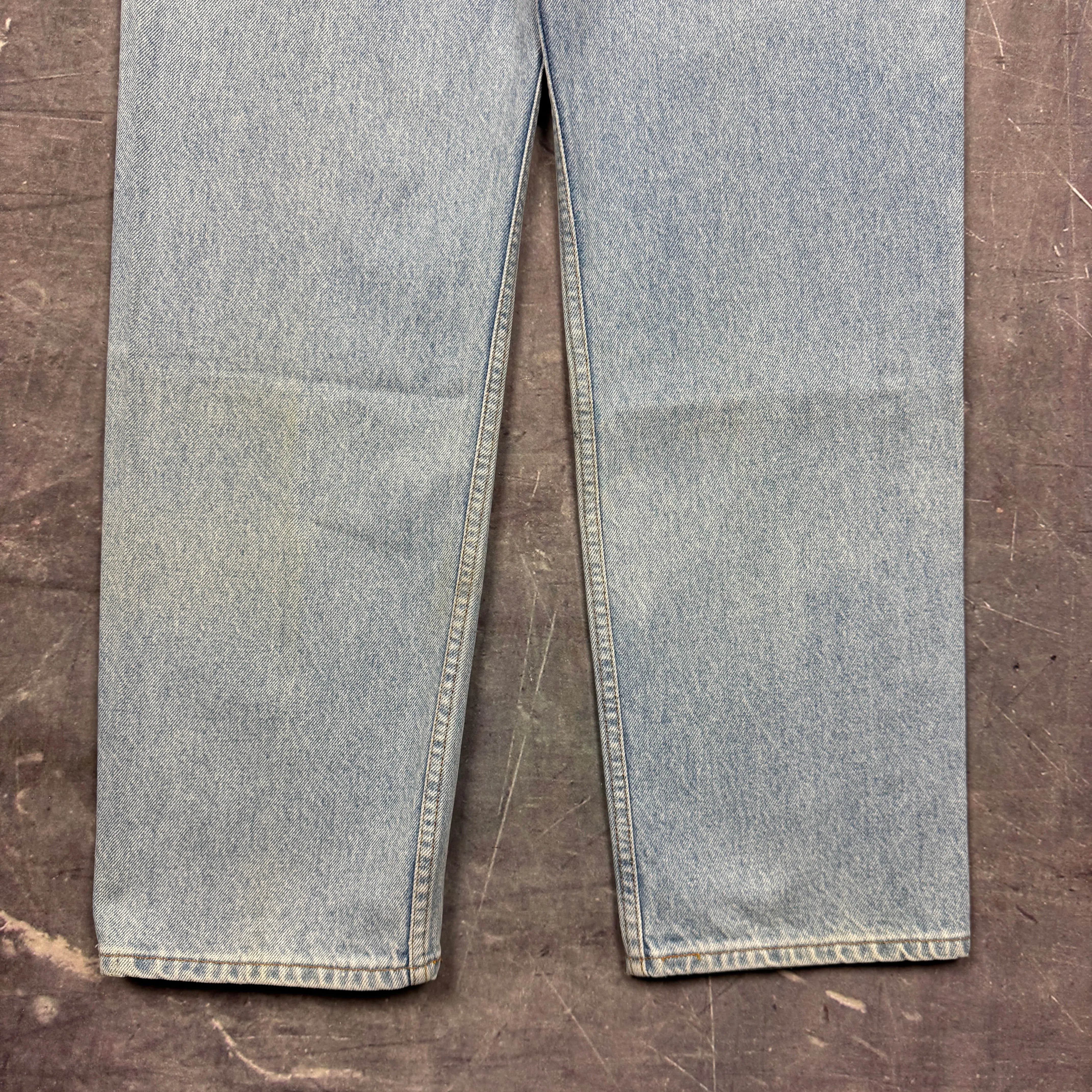 90s Light Wash Orange Tab Levi's 505 Denim Jeans 35x31 0742