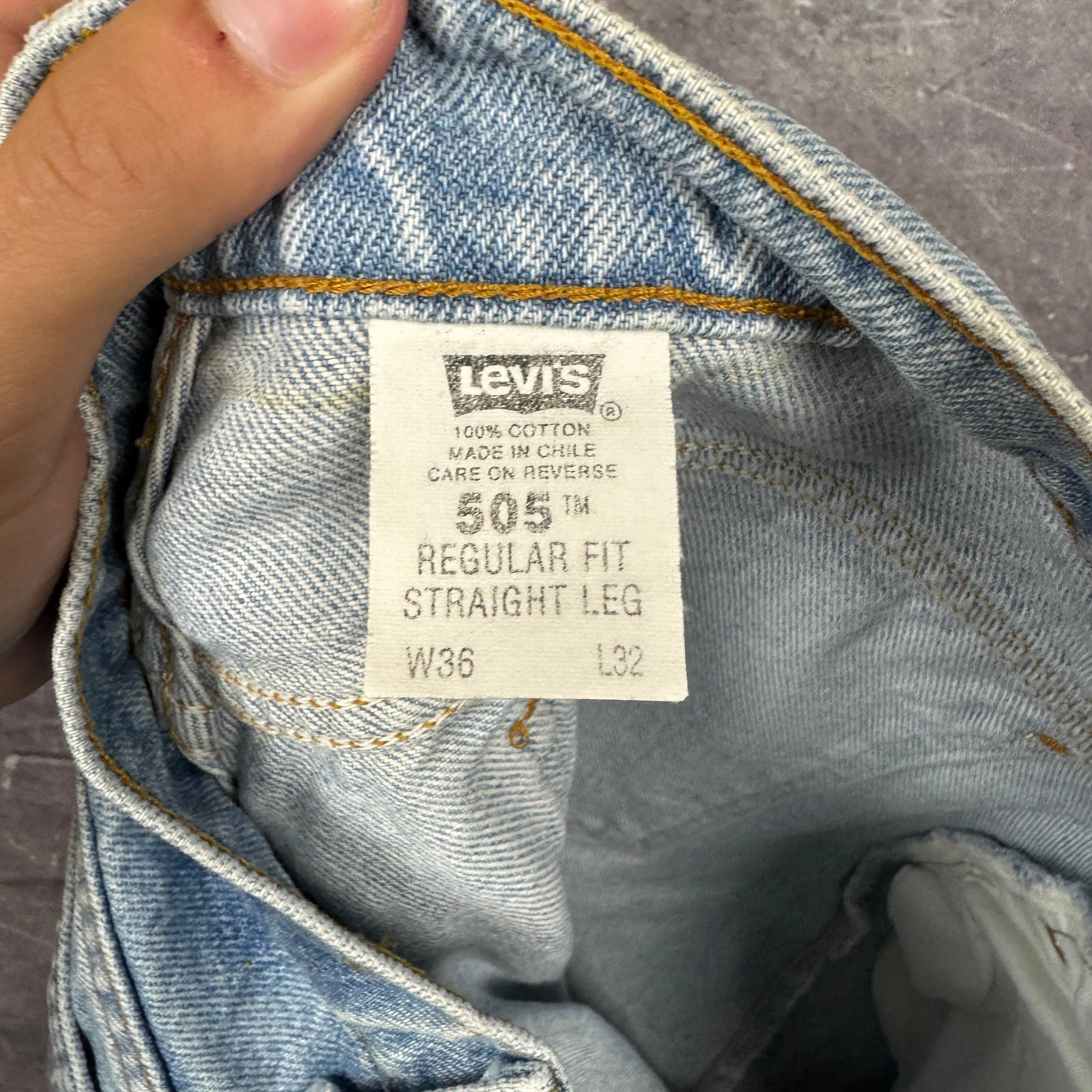 90s Light Wash Orange Tab Levi's 505 Denim Jeans 35x31 0742