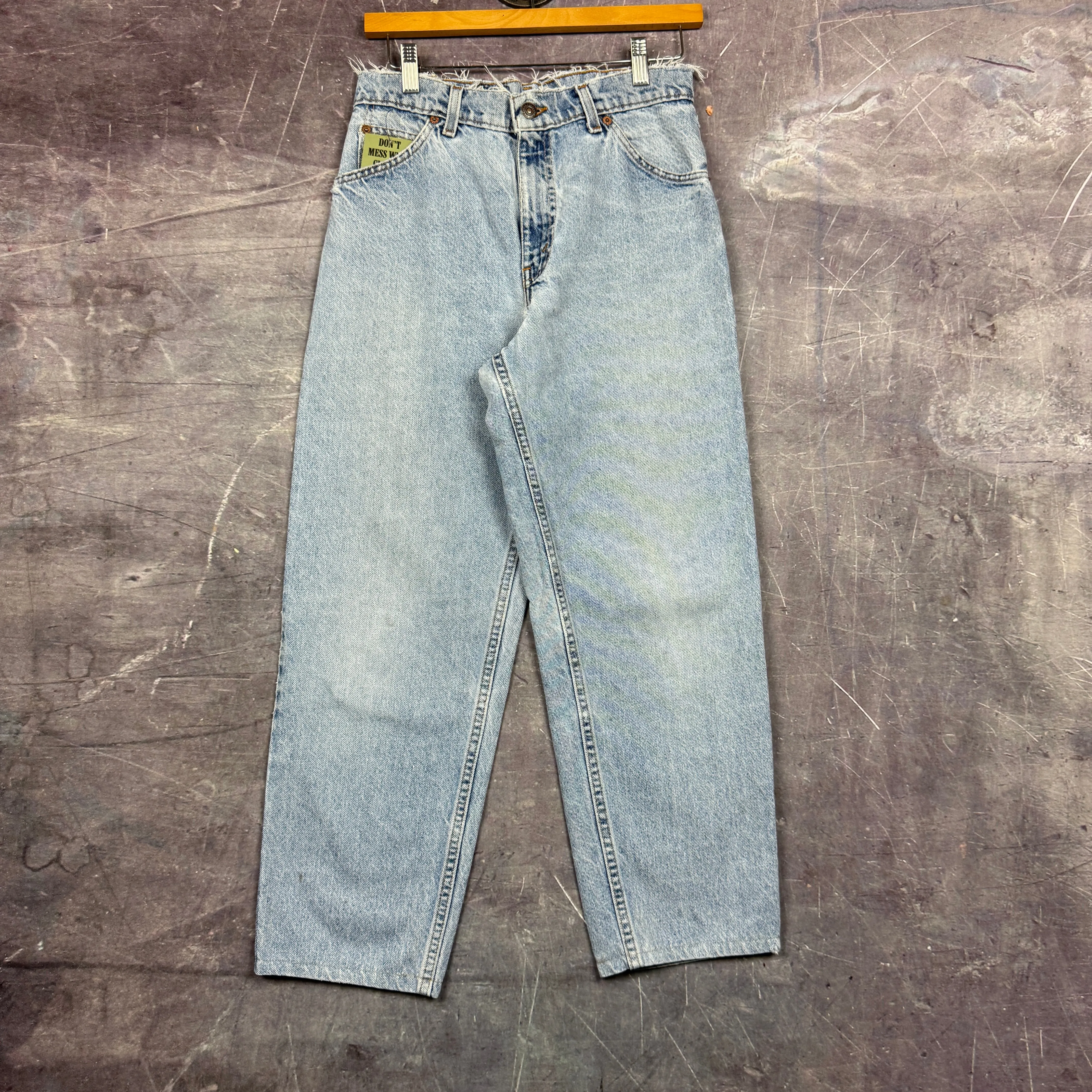90s Light Wash Orange Tab Levi's 550 Denim Jeans 28x25.5 0678