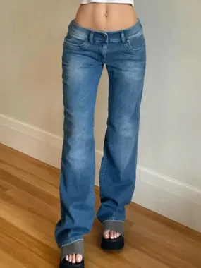BerryBetty - Blue Wash Low Waist Boyfriend Jeans