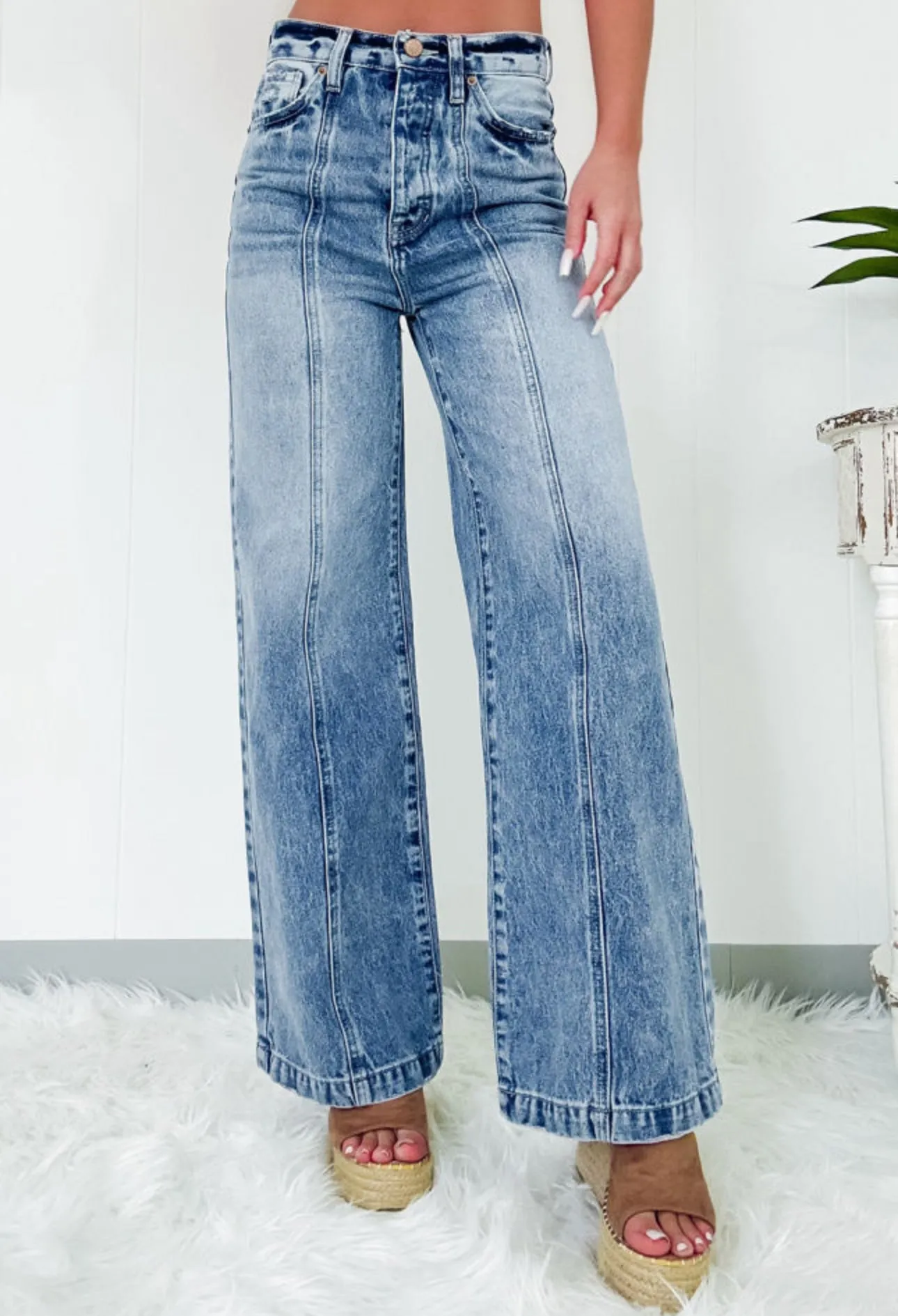 Kinly Jeans