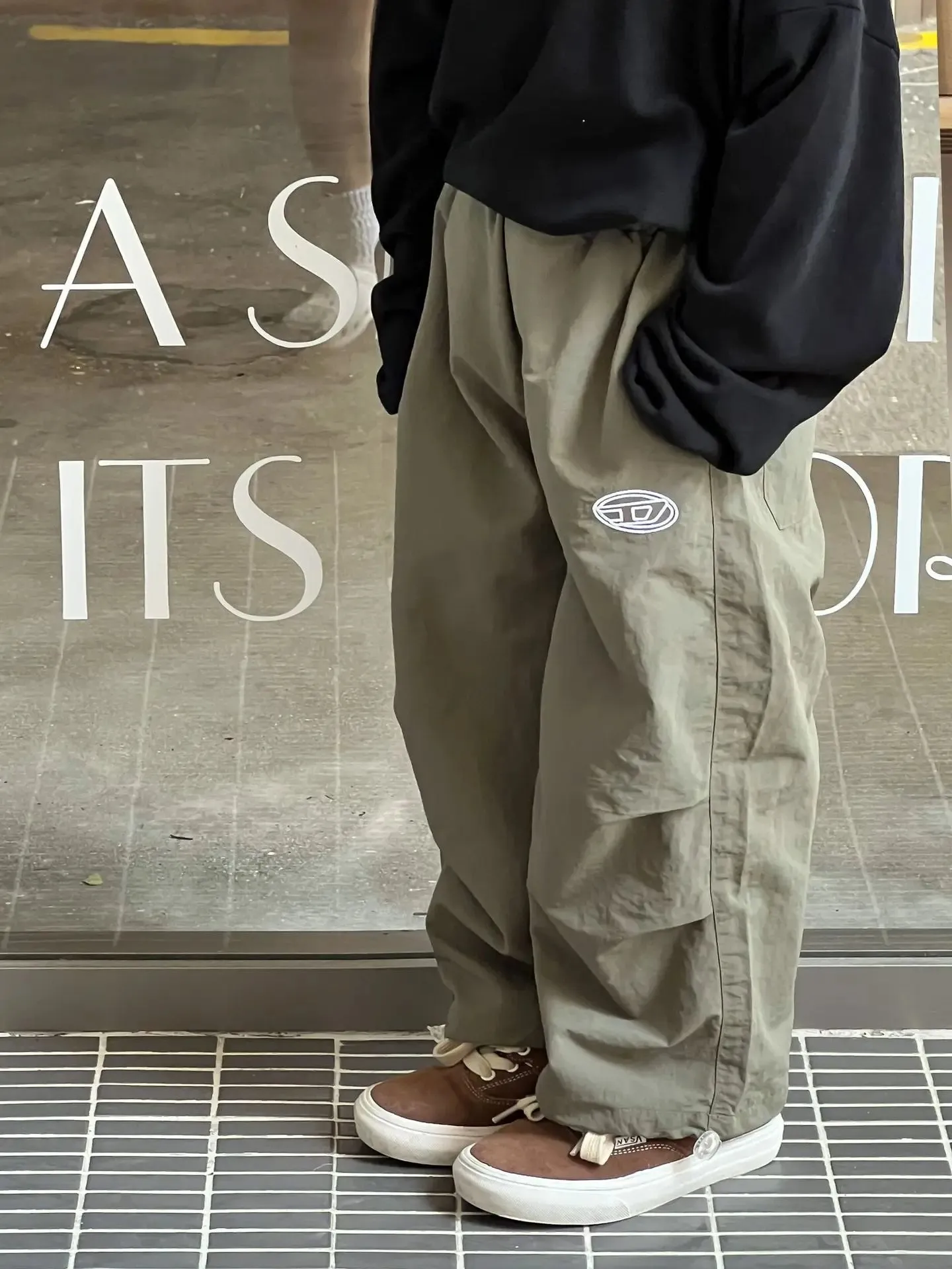 Straight Leg Cargo Trousers