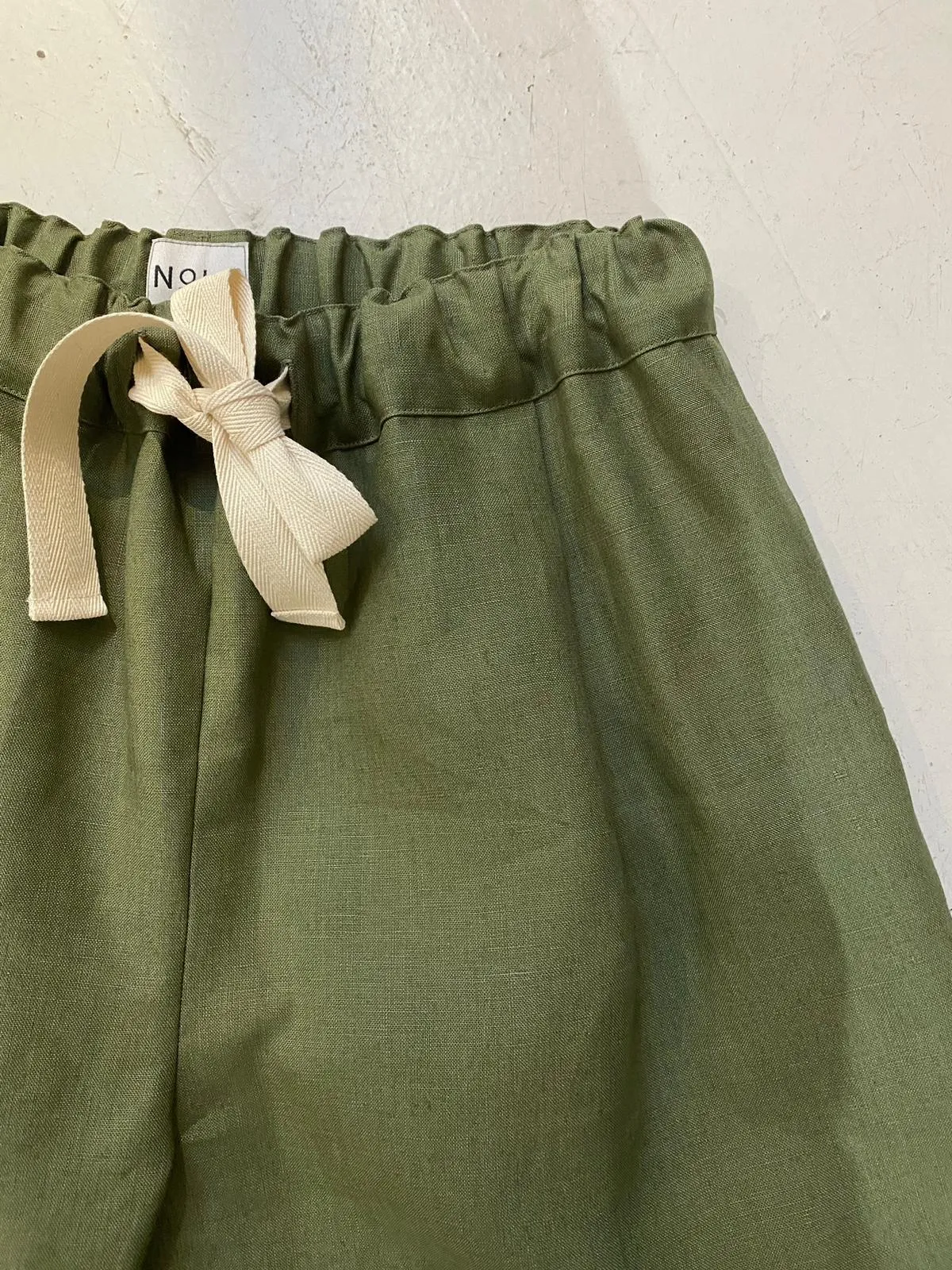 Tariff Pants in Green Linen
