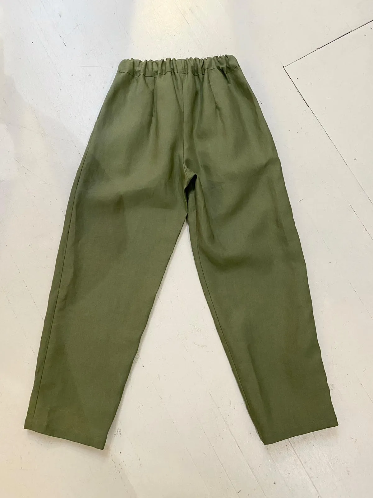 Tariff Pants in Green Linen